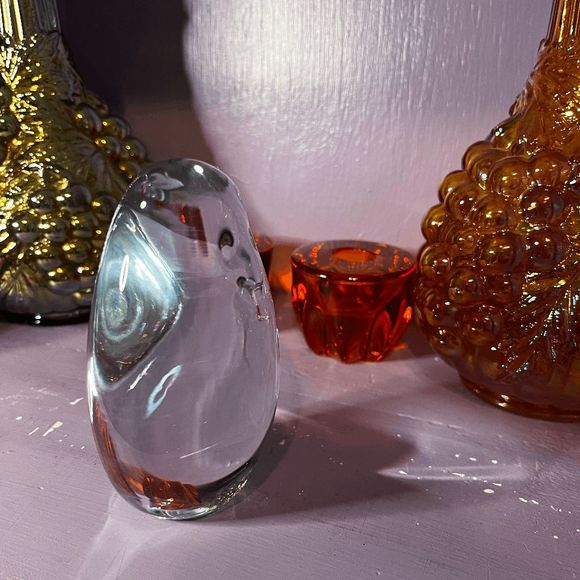 Vintage Handmade Clear Glass Owl Paperweight - Picture 7 of 7